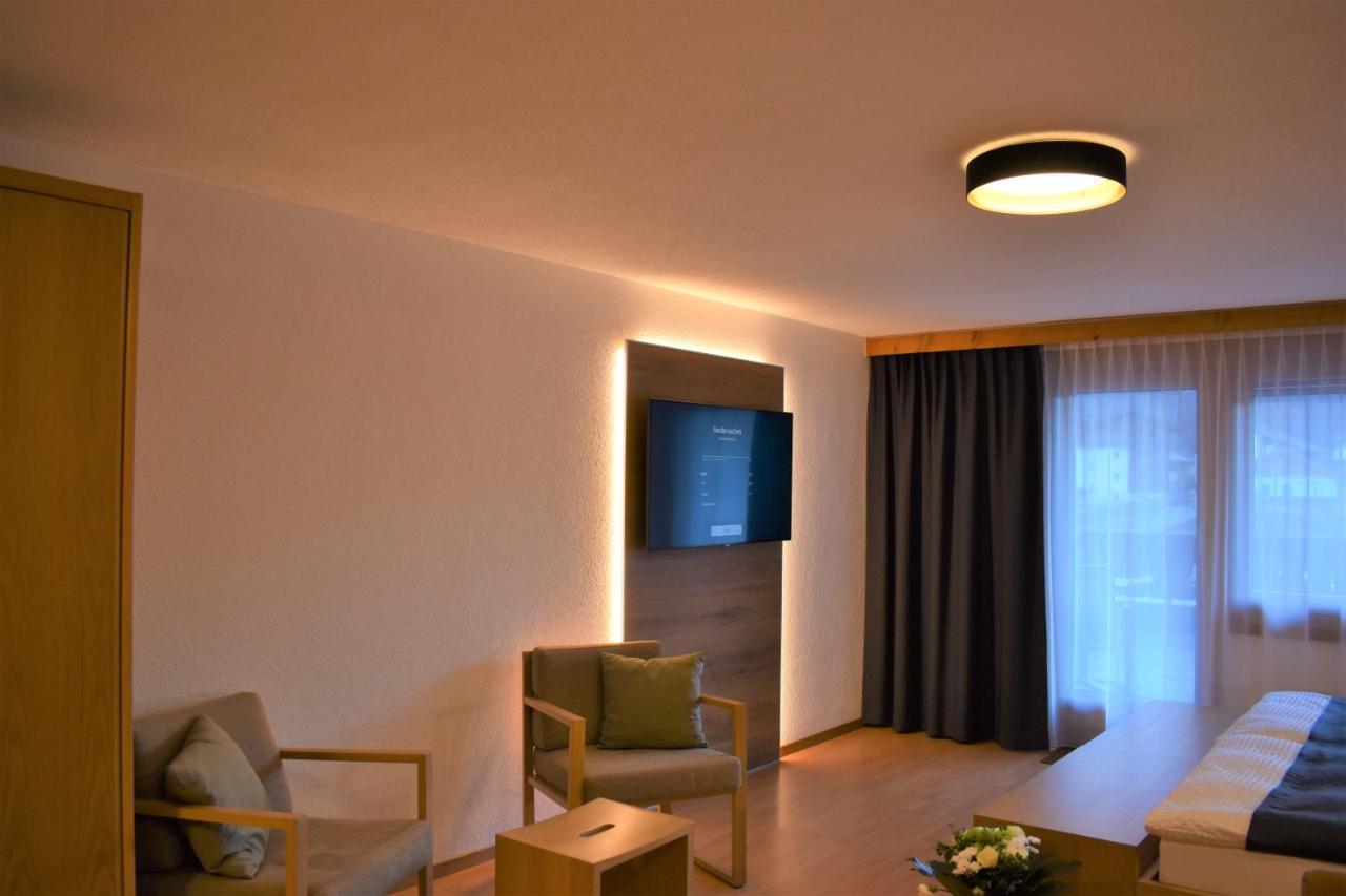 Täsch Appartementhaus Crystal מראה חיצוני תמונה
