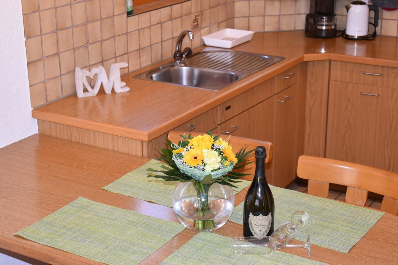 Täsch Appartementhaus Crystal מראה חיצוני תמונה