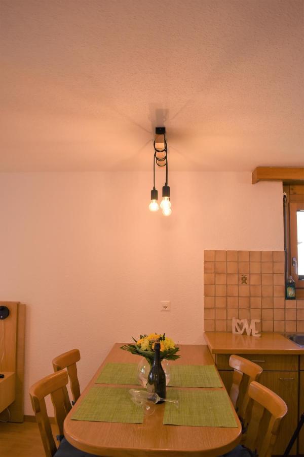 Täsch Appartementhaus Crystal מראה חיצוני תמונה